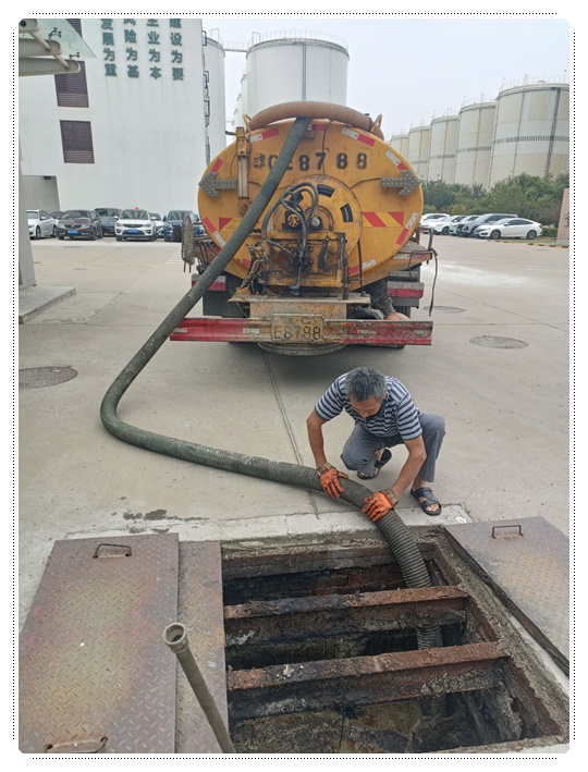 盈江隔油池清掏