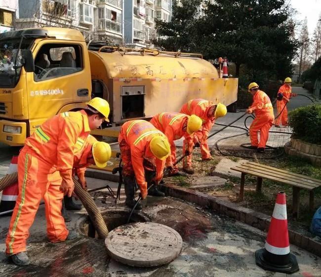 盈江市政管道清淤